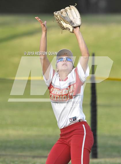 Thumbnail 2 in Crescenta Valley vs. Cathedral Catholic (Michelle Carew Classic) photogallery.