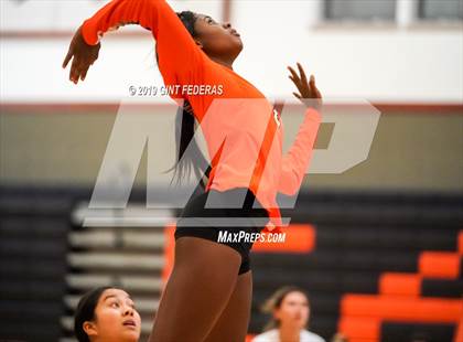 Thumbnail 2 in California vs. Pittsburg (CIF NCS D1 Playoff Round 1) photogallery.