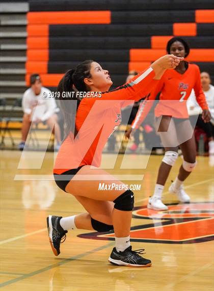 Thumbnail 2 in California vs. Pittsburg (CIF NCS D1 Playoff Round 1) photogallery.