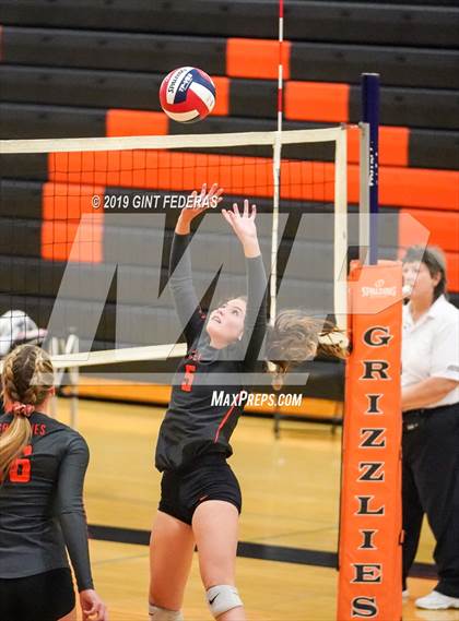 Thumbnail 2 in California vs. Pittsburg (CIF NCS D1 Playoff Round 1) photogallery.