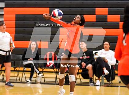 Thumbnail 2 in California vs. Pittsburg (CIF NCS D1 Playoff Round 1) photogallery.