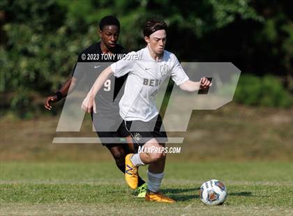 Thumbnail 2 in Gray's Creek vs South View (Battle of the Bell) photogallery.