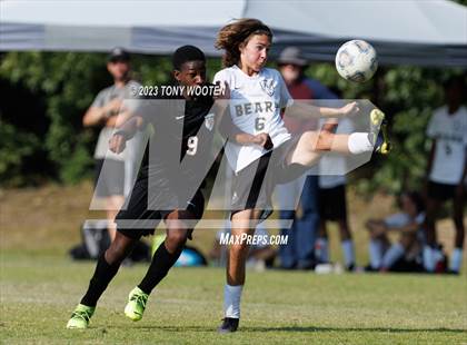 Thumbnail 2 in Gray's Creek vs South View (Battle of the Bell) photogallery.