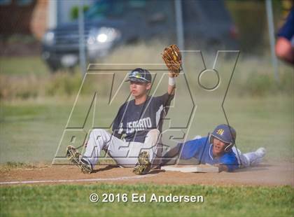 Thumbnail 1 in Maxwell @ Esparto photogallery.