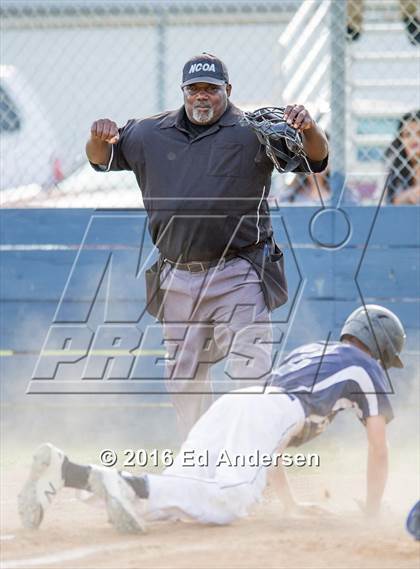 Thumbnail 2 in Maxwell @ Esparto photogallery.