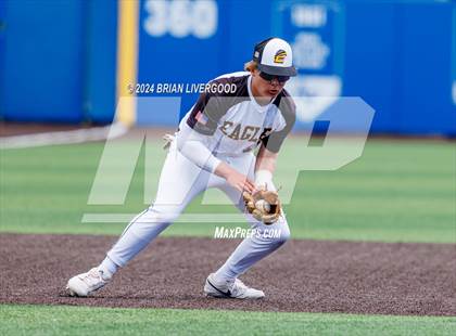 Thumbnail 1 in Thompson Valley vs Windsor (CHSAA 4A Round 1) photogallery.