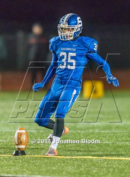 Thumbnail 3 in Norwich Free Academy vs. Southington (CIAC Class LL-Large Final) photogallery.