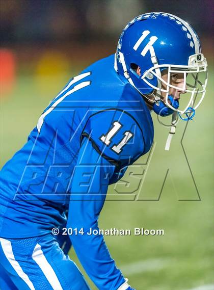 Thumbnail 1 in Norwich Free Academy vs. Southington (CIAC Class LL-Large Final) photogallery.