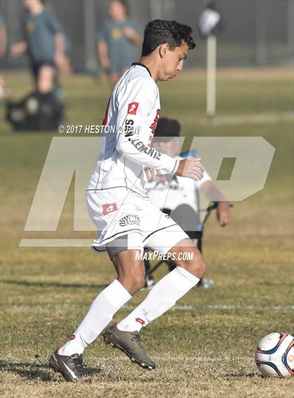 Thumbnail 3 in San Clemente vs. Villa Park (Marina Tournament) photogallery.