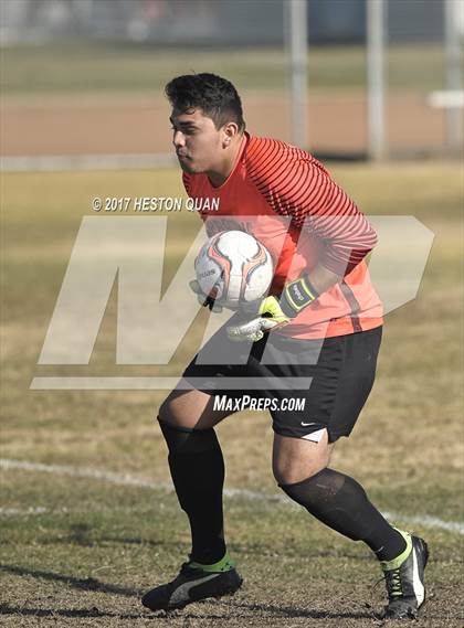 Thumbnail 3 in San Clemente vs. Villa Park (Marina Tournament) photogallery.