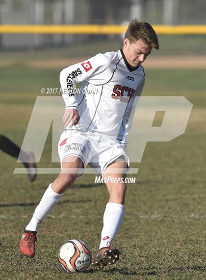 Thumbnail 3 in San Clemente vs. Villa Park (Marina Tournament) photogallery.