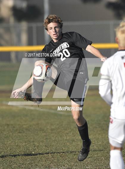 Thumbnail 2 in San Clemente vs. Villa Park (Marina Tournament) photogallery.