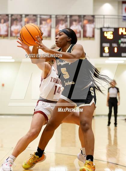 Thumbnail 1 in Sprayberry @ Lassiter photogallery.