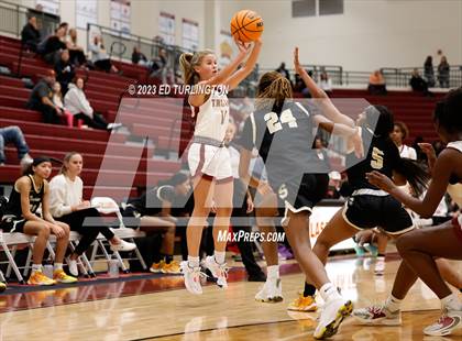 Thumbnail 2 in Sprayberry @ Lassiter photogallery.