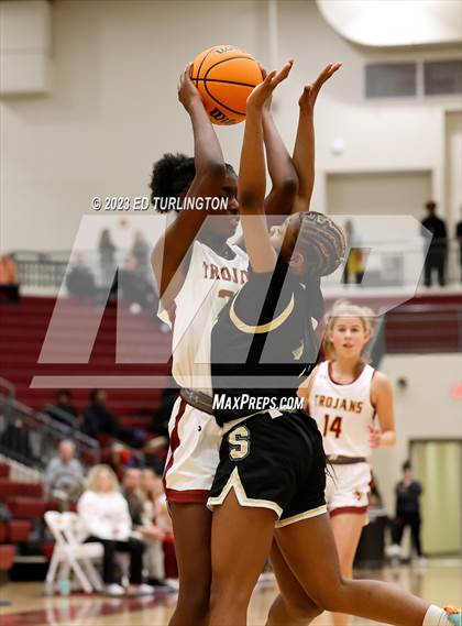 Thumbnail 2 in Sprayberry @ Lassiter photogallery.