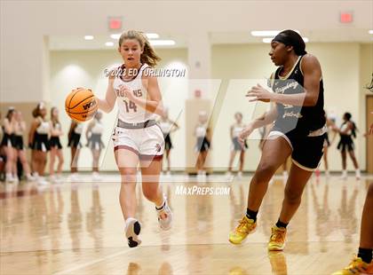 Thumbnail 1 in Sprayberry @ Lassiter photogallery.