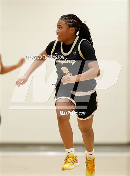 Thumbnail 1 in Sprayberry @ Lassiter photogallery.