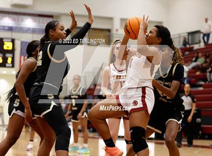 Thumbnail 1 in Sprayberry @ Lassiter photogallery.