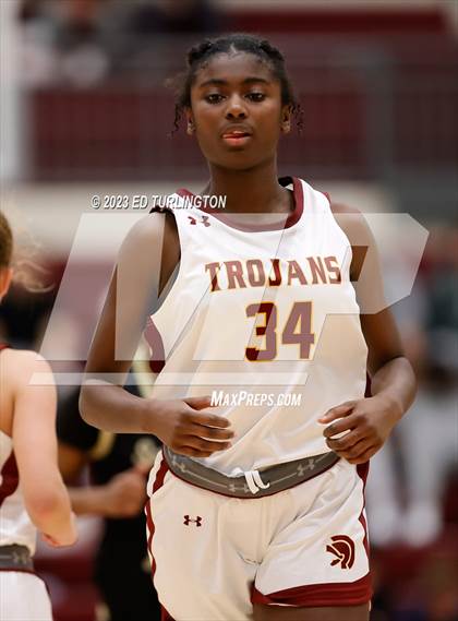 Thumbnail 3 in Sprayberry @ Lassiter photogallery.