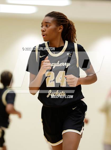 Thumbnail 3 in Sprayberry @ Lassiter photogallery.