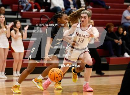 Thumbnail 3 in Sprayberry @ Lassiter photogallery.