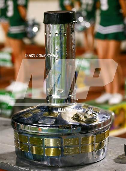 Thumbnail 3 in Bonita @ San Dimas (50th Anniversary Smudge Pot) photogallery.