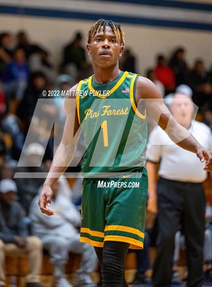 Thumbnail 2 in Pine Forest vs Seventy-First (Cumberland County Holiday Classic) photogallery.