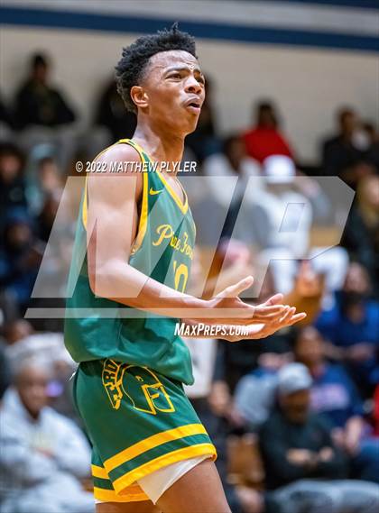 Thumbnail 3 in Pine Forest vs Seventy-First (Cumberland County Holiday Classic) photogallery.