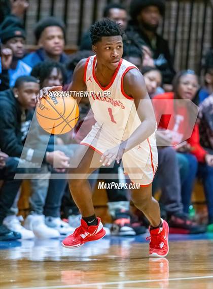 Thumbnail 2 in Pine Forest vs Seventy-First (Cumberland County Holiday Classic) photogallery.