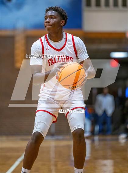 Thumbnail 2 in Pine Forest vs Seventy-First (Cumberland County Holiday Classic) photogallery.