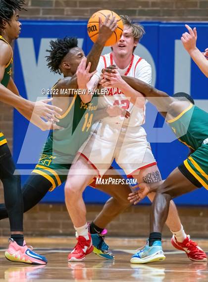 Thumbnail 2 in Pine Forest vs Seventy-First (Cumberland County Holiday Classic) photogallery.