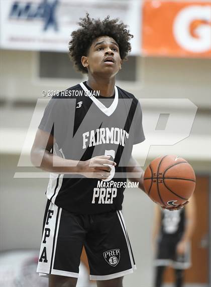 Thumbnail 3 in Fairmont Prep vs. Beverly Hills (Rancho Mirage Holiday Invitational) photogallery.
