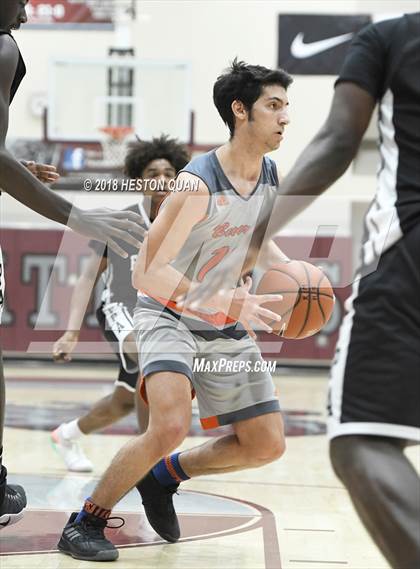 Thumbnail 2 in Fairmont Prep vs. Beverly Hills (Rancho Mirage Holiday Invitational) photogallery.