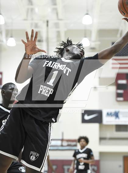 Thumbnail 1 in Fairmont Prep vs. Beverly Hills (Rancho Mirage Holiday Invitational) photogallery.