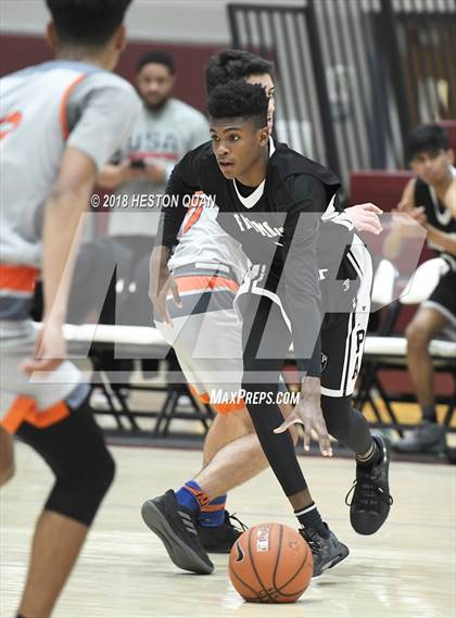Thumbnail 2 in Fairmont Prep vs. Beverly Hills (Rancho Mirage Holiday Invitational) photogallery.