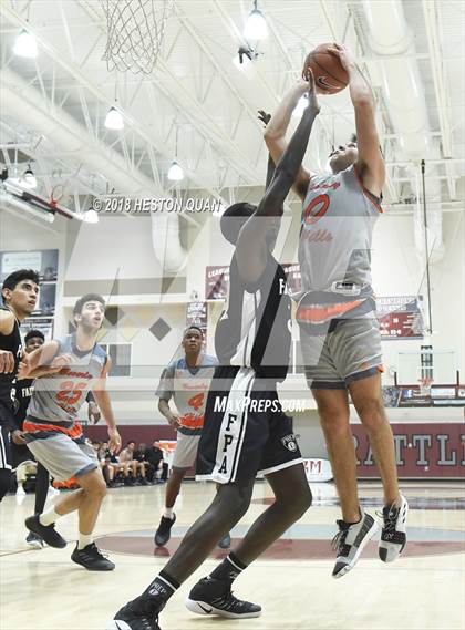 Thumbnail 3 in Fairmont Prep vs. Beverly Hills (Rancho Mirage Holiday Invitational) photogallery.