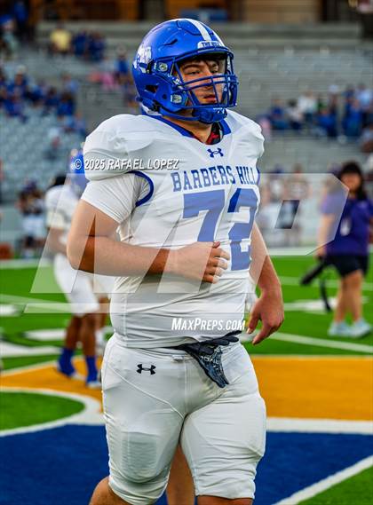 Thumbnail 3 in Barbers Hill vs. Anderson (UIL 5A D1 Football Area) photogallery.