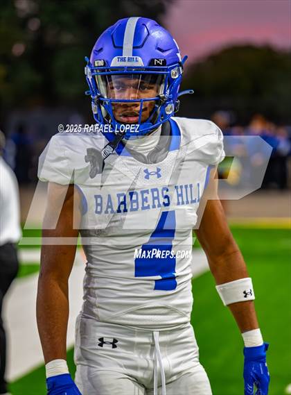 Thumbnail 3 in Barbers Hill vs. Anderson (UIL 5A D1 Football Area) photogallery.