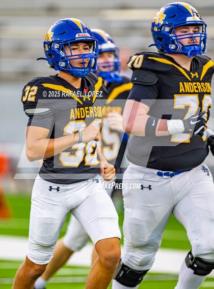Thumbnail 3 in Barbers Hill vs. Anderson (UIL 5A D1 Football Area) photogallery.