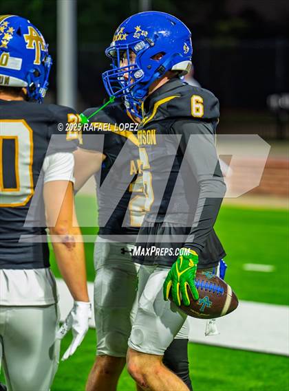 Thumbnail 2 in Barbers Hill vs. Anderson (UIL 5A D1 Football Area) photogallery.