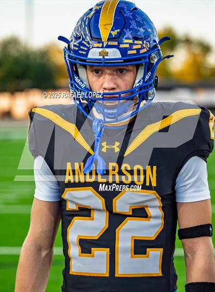 Thumbnail 2 in Barbers Hill vs. Anderson (UIL 5A D1 Football Area) photogallery.