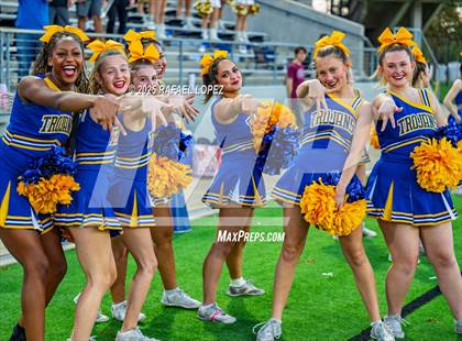 Thumbnail 3 in Barbers Hill vs. Anderson (UIL 5A D1 Football Area) photogallery.