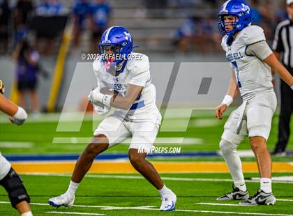 Thumbnail 1 in Barbers Hill vs. Anderson (UIL 5A D1 Football Area) photogallery.