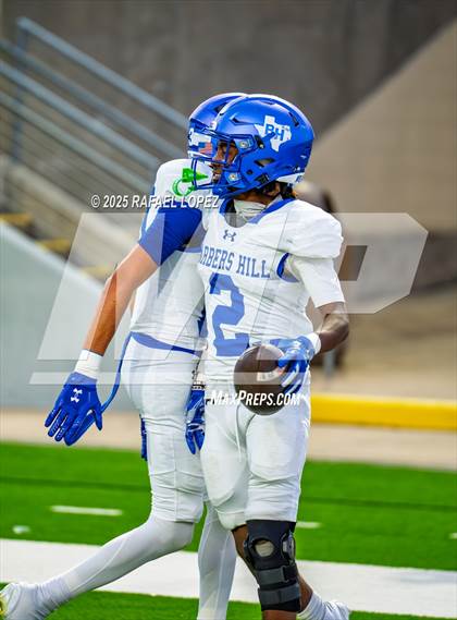 Thumbnail 3 in Barbers Hill vs. Anderson (UIL 5A D1 Football Area) photogallery.