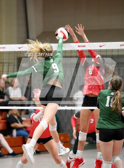 Thumbnail 3 in Webb @ Baylor photogallery.