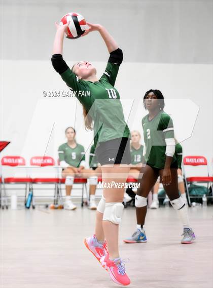 Thumbnail 2 in Webb @ Baylor photogallery.