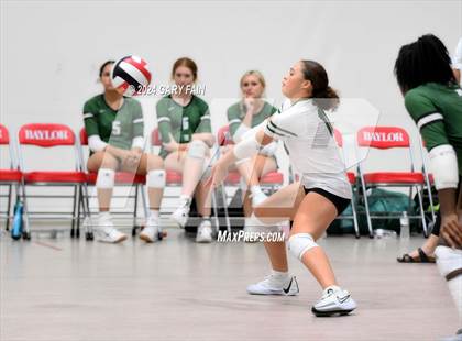 Thumbnail 3 in Webb @ Baylor photogallery.