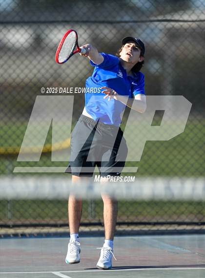 Thumbnail 2 in Francis Parker vs La Jolla Country Day photogallery.