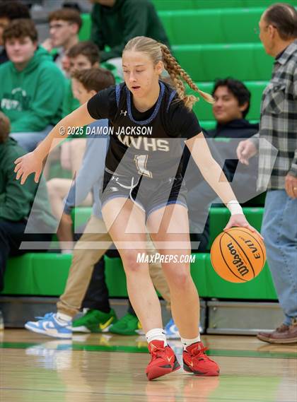 Thumbnail 3 in Moapa Valley vs Virgin Valley (2025 NIAA Southern Regional Semifinals) photogallery.