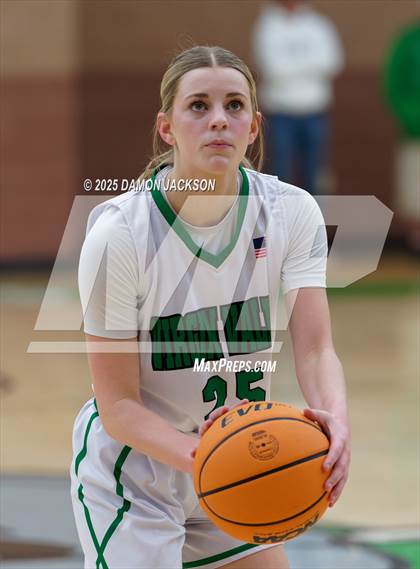 Thumbnail 1 in Moapa Valley vs Virgin Valley (2025 NIAA Southern Regional Semifinals) photogallery.